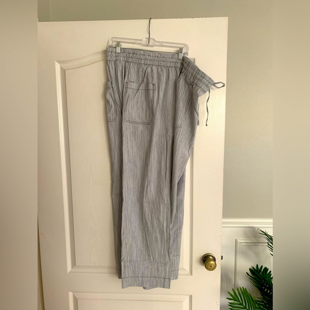 Lane Bryant Linen Collection, size 24, wide leg, pinstripe pants. With tags.